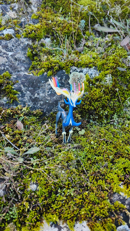 Super figurine Pokemon Nintendo tomy xerneas