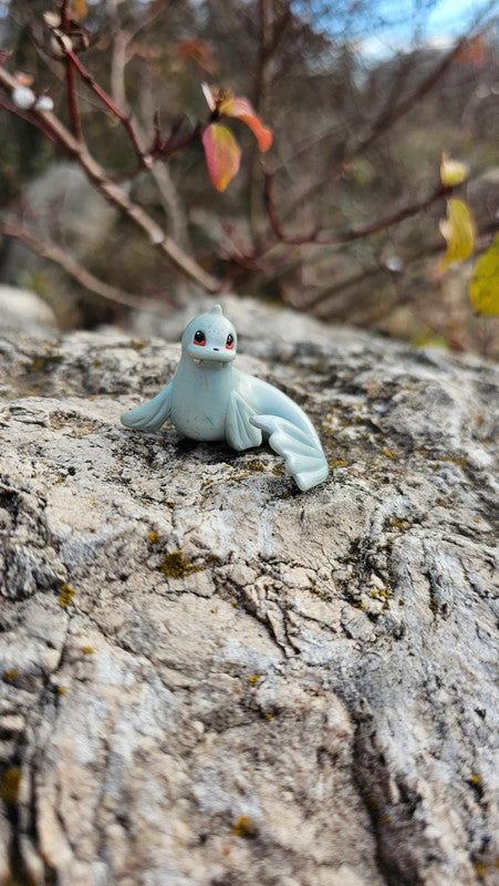 Super figurine Pokemon Nintendo tomy lamantine