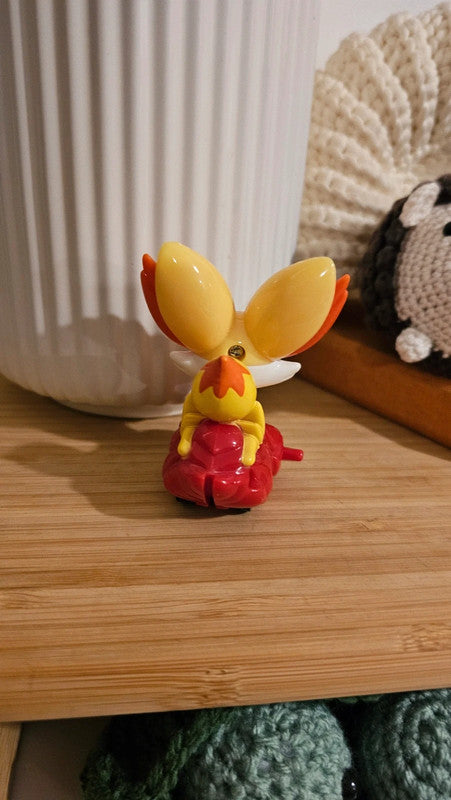 Super figurine Pokemon Nintendo Feunec