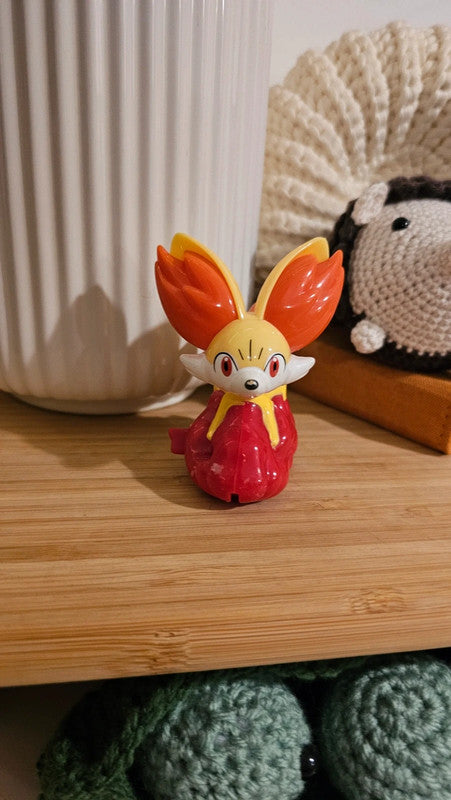 Super figurine Pokemon Nintendo Feunec