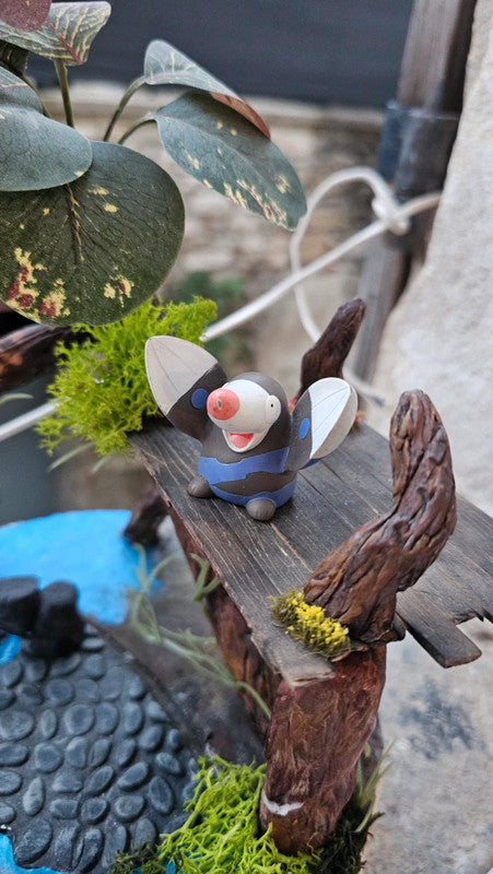 Super figurine Pokemon Nintendo finger puppet minotaup