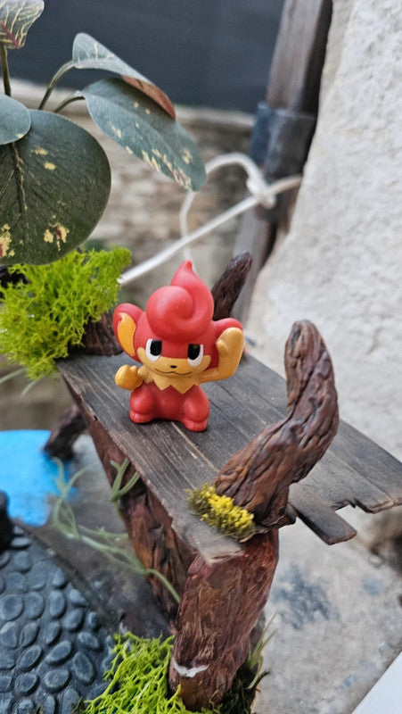 Super figurine Pokemon Nintendo finger puppet feuillajou