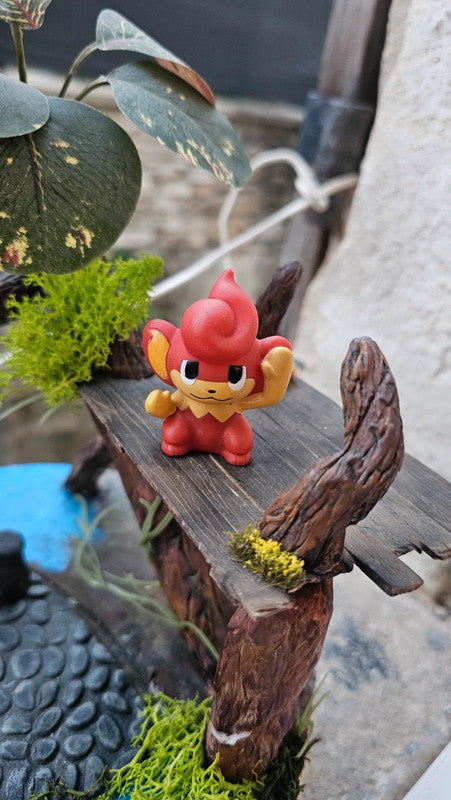 Super figurine Pokemon Nintendo finger puppet feuillajou