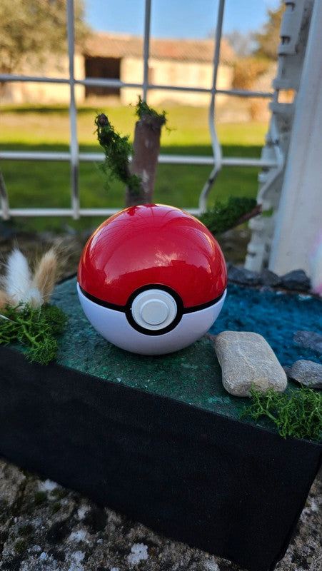 Super pokeball pour figurine Pokemon Nintendo