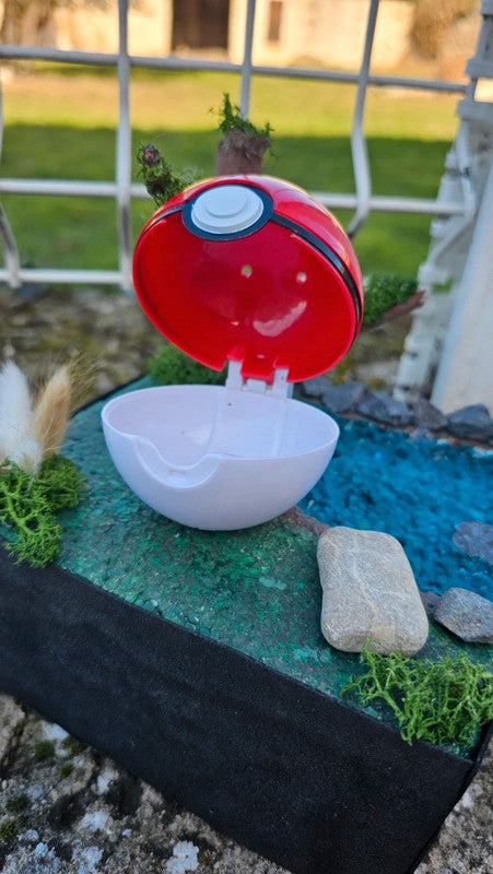 Super pokeball pour figurine Pokemon Nintendo