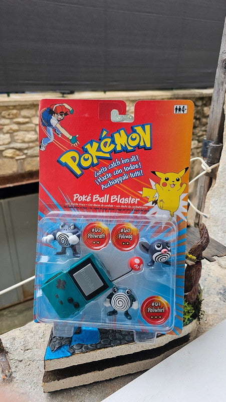 Super Figurine pokemon Nintendo tomy C.G.T.S.J Tetarte et tartard et Ptitard