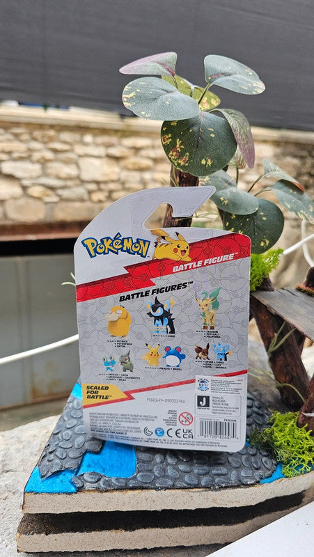 Super figurine Pokemon Nintendo luxio