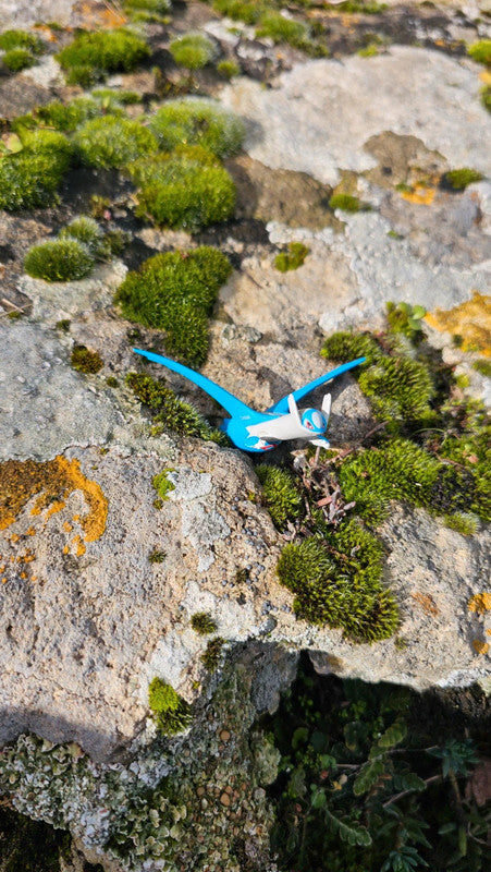 Super figurine Pokemon Nintendo tomy latios