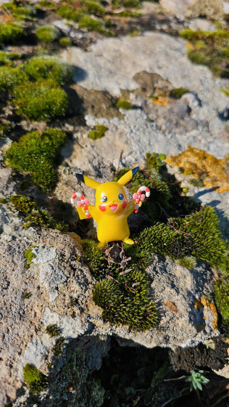Super figurine Pokemon Nintendo pikachu canne à sucre
