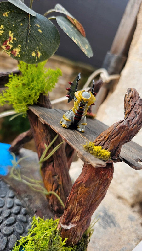 Super figurine Pokemon Nintendo Giratina