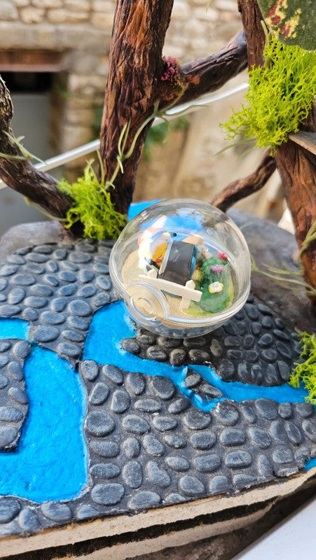 Super figurine Pokemon Nintendo boule terrarium pikachu et Brindibou