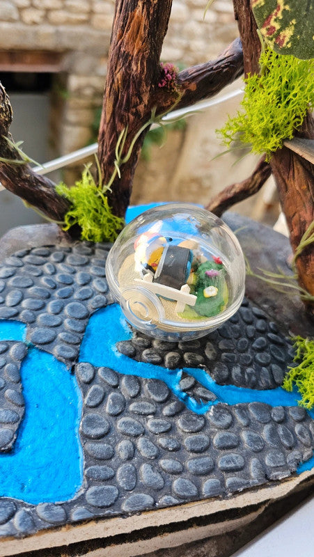 Super figurine Pokemon Nintendo boule terrarium pikachu et Brindibou