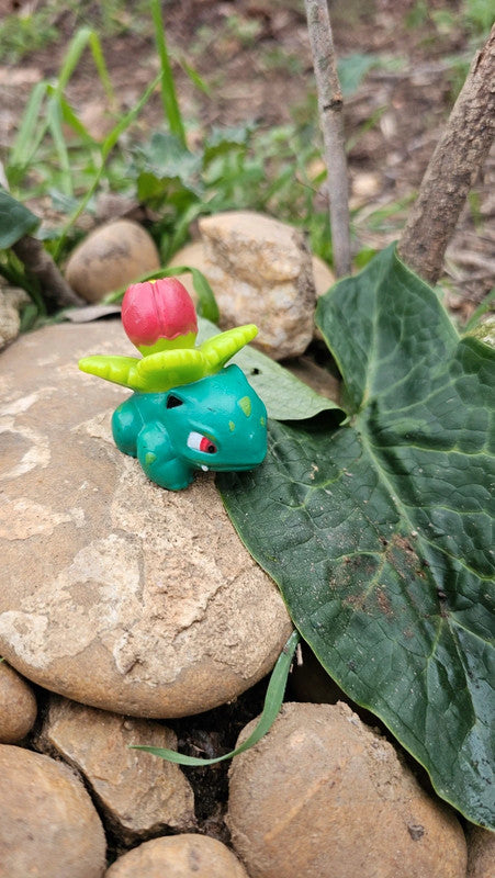 Super figurine Pokemon Nintendo bondai herbizare