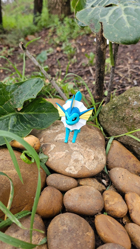 Super figurine Pokemon Nintendo tomy Aquali