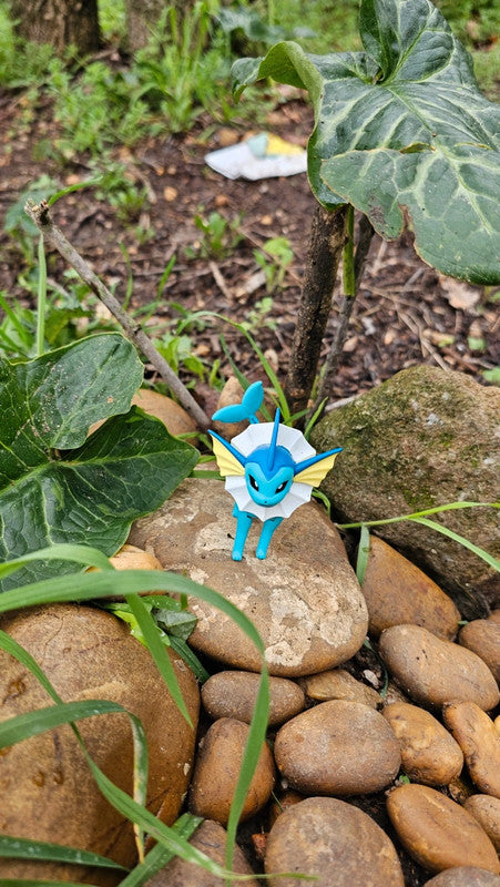 Super figurine Pokemon Nintendo tomy Aquali