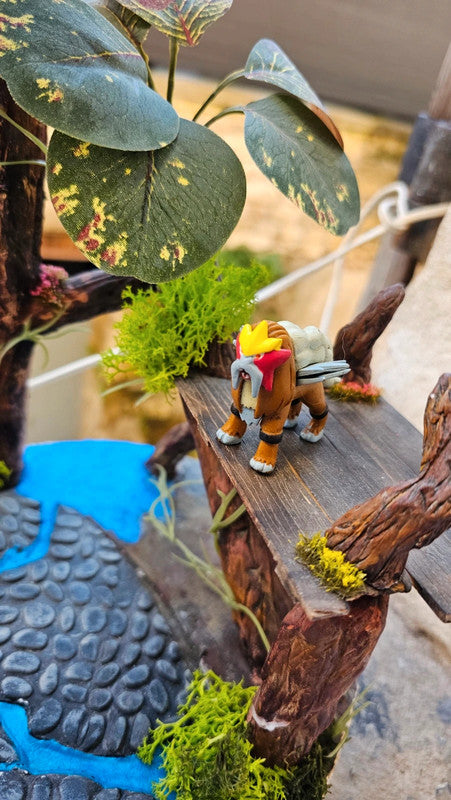 Super figurine Pokemon Nintendo Entei