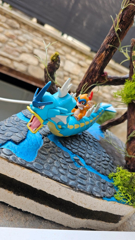 Super figurine Pokemon Nintendo Leviator et son chimpenfeu