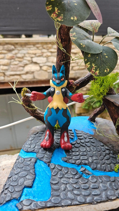 Super figurine Pokemon Nintendo mega-lucario