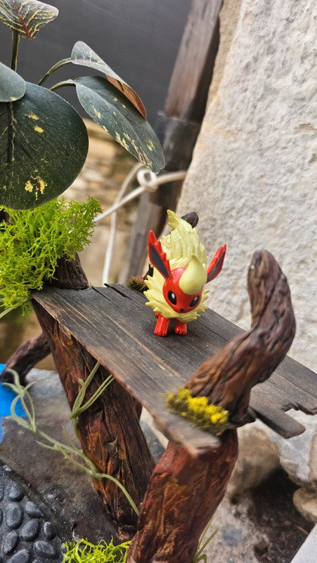 Super figurine Pokemon Nintendo tomy C.G.T.S.J pyroli