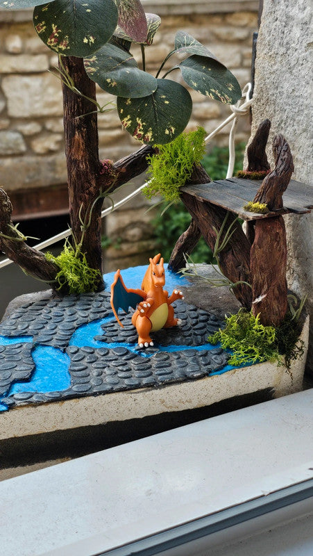Super figurine Pokemon Nintendo tomy Dracaufeu