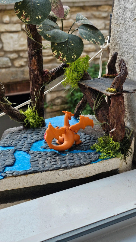 Super figurine Pokemon Nintendo tomy Dracaufeu