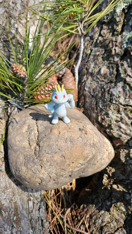 Super figurine Pokemon Nintendo machoc