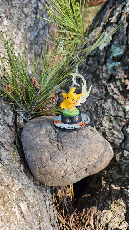 Super figurine Pokemon Nintendo next quest pikachu