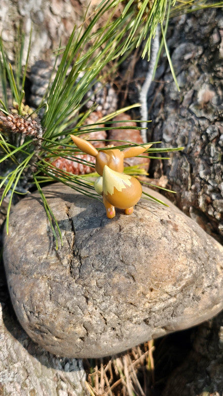 Super figurine Pokemon Nintendo Évoli effet brillant