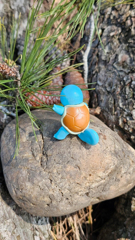 Super figurine Pokemon Nintendo Carapuce effet brillant