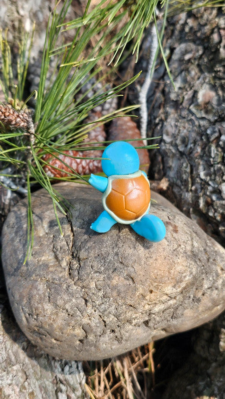 Super figurine Pokemon Nintendo Carapuce effet brillant