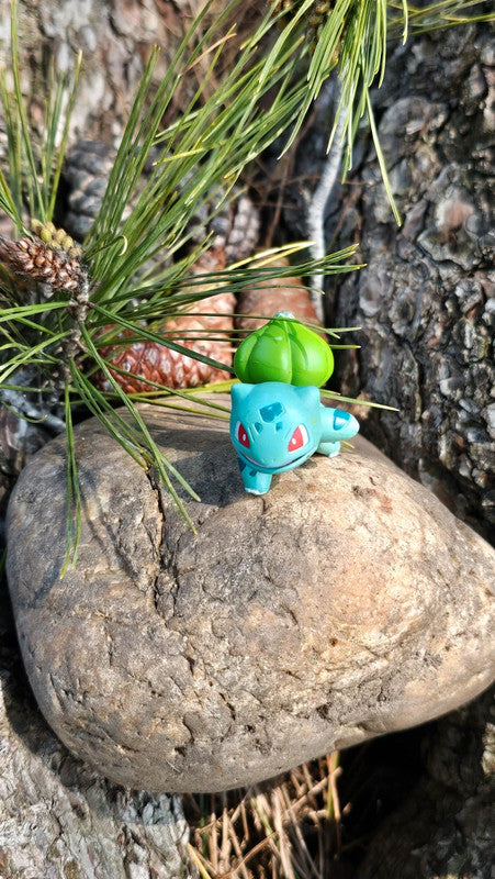 Super figurine Pokemon Nintendo tomy Bulbizarre