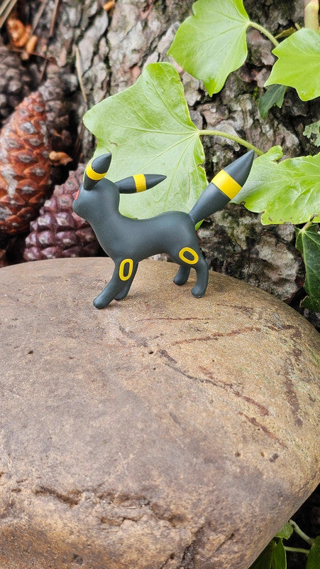 Super figurine Pokemon Nintendo scale world noctali