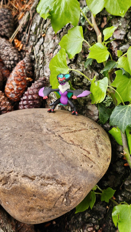 Super figurine Pokemon Nintendo tomy bruyverne