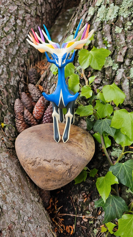 Super grande figurine Pokemon Nintendo tomy xerneas