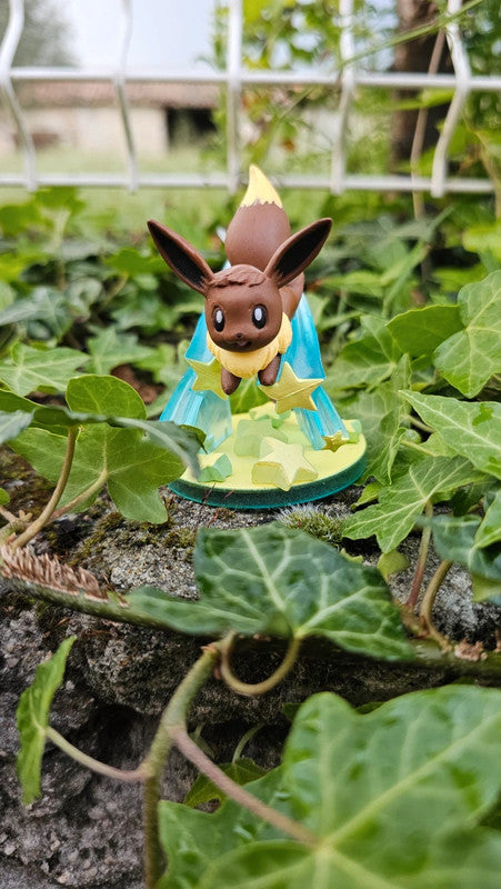 Super figurine Pokemon Évoli