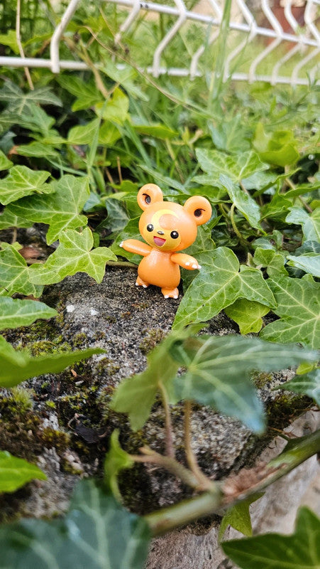 Super figurine Pokemon Nintendo Teddurisa