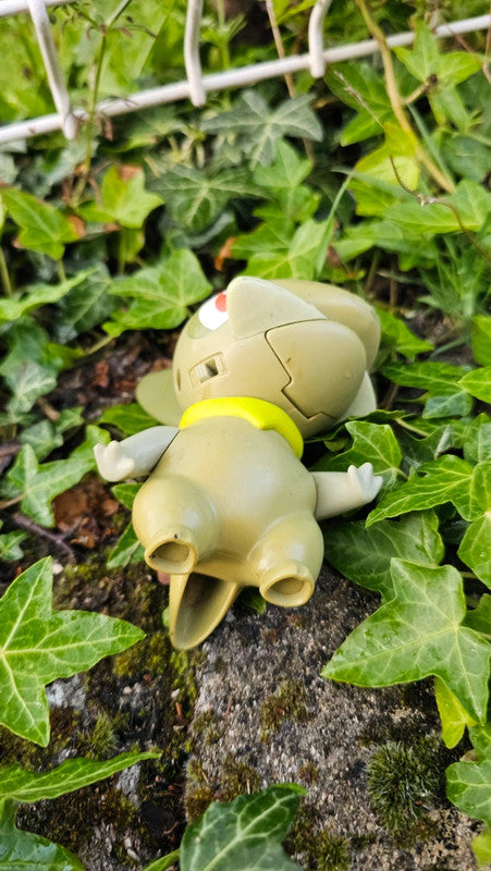 Super grande figurine Pokemon Nintendo coupenotte