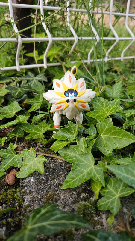 Super figurine Pokemon Nintendo solgaleo