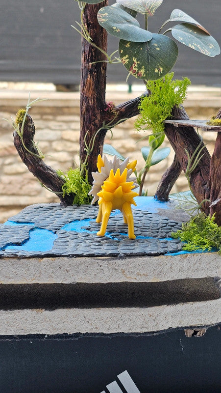 Super figurine Pokemon Nintendo voltali effet brillant