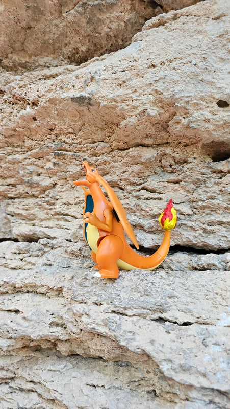 Super figurine Pokemon Nintendo Dracaufeu