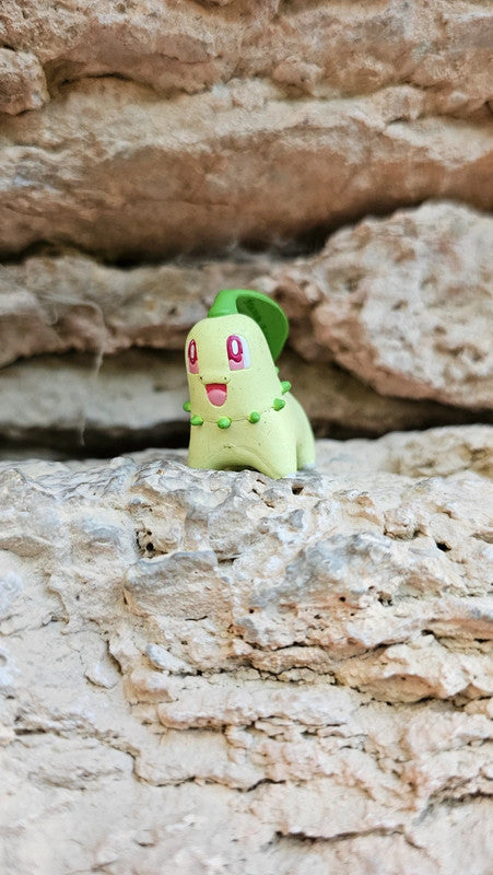 Super figurine Pokemon Nintendo tomy Germignon
