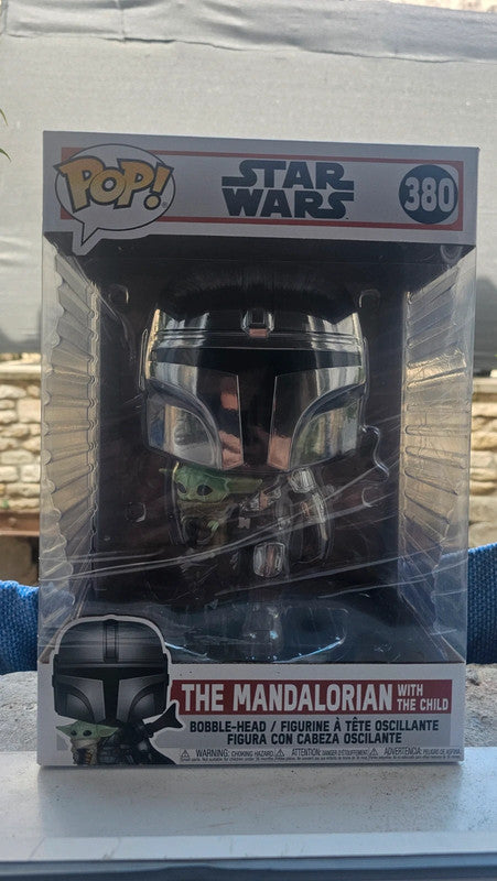 Super grande figurine pop the mandalorian with the Child