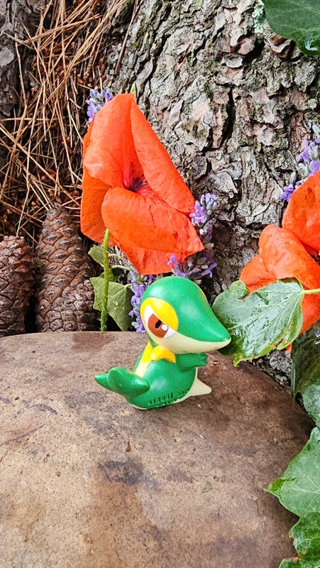 Super figurine Pokemon Nintendo finger puppet Vipelierre