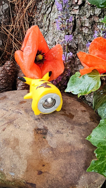 Super figurine Pokemon Nintendo pikachu roulement a bille