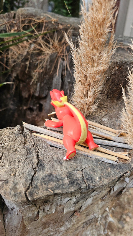 Super figurine Pokemon Nintendo reptincel