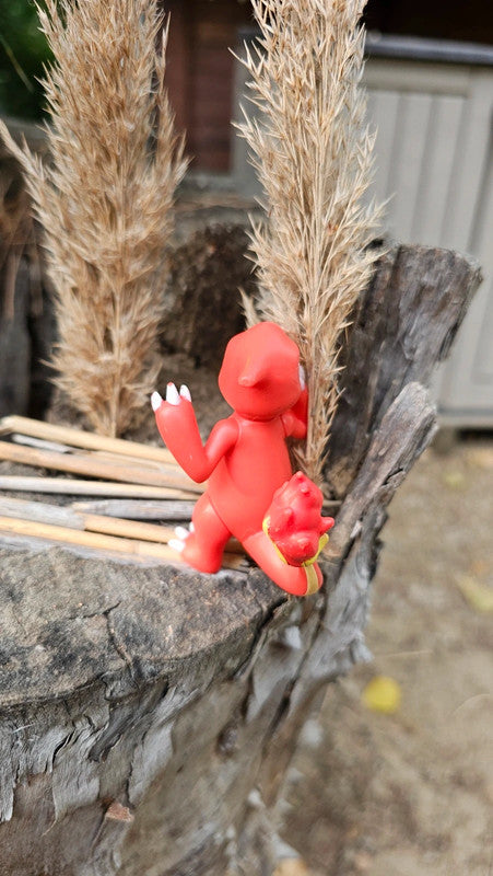 Super figurine Pokemon Nintendo reptincel