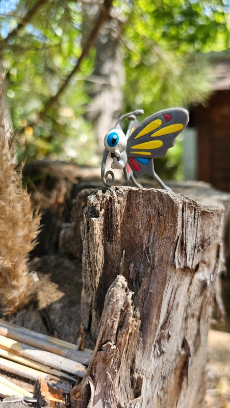 Super figurine Pokemon Nintendo charmillon