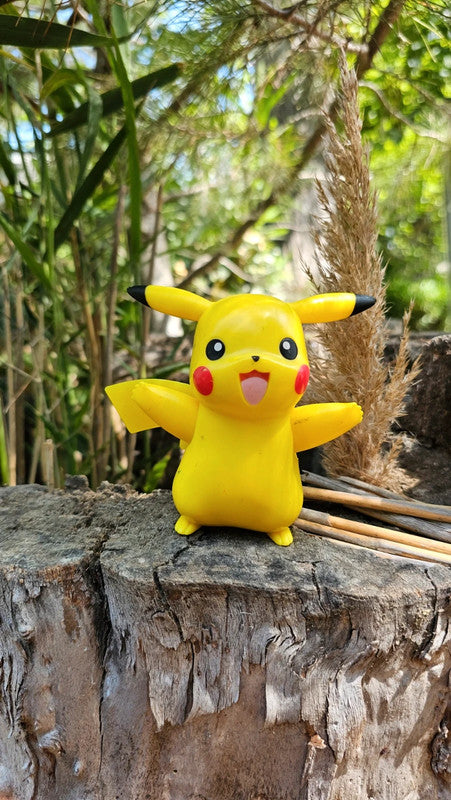Super figurine Pokemon Nintendo pikachu interactif
