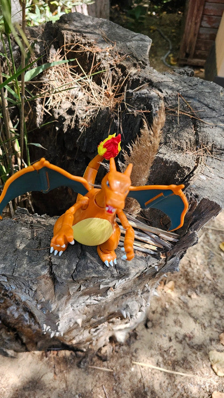 Super grande figurine Pokemon Nintendo Dracaufeu