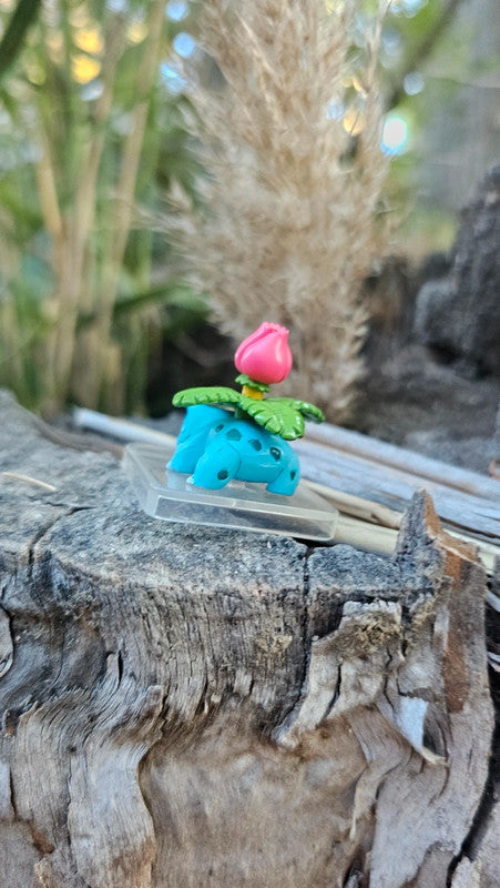 Super petite figurine Pokemon Nintendo herbizare